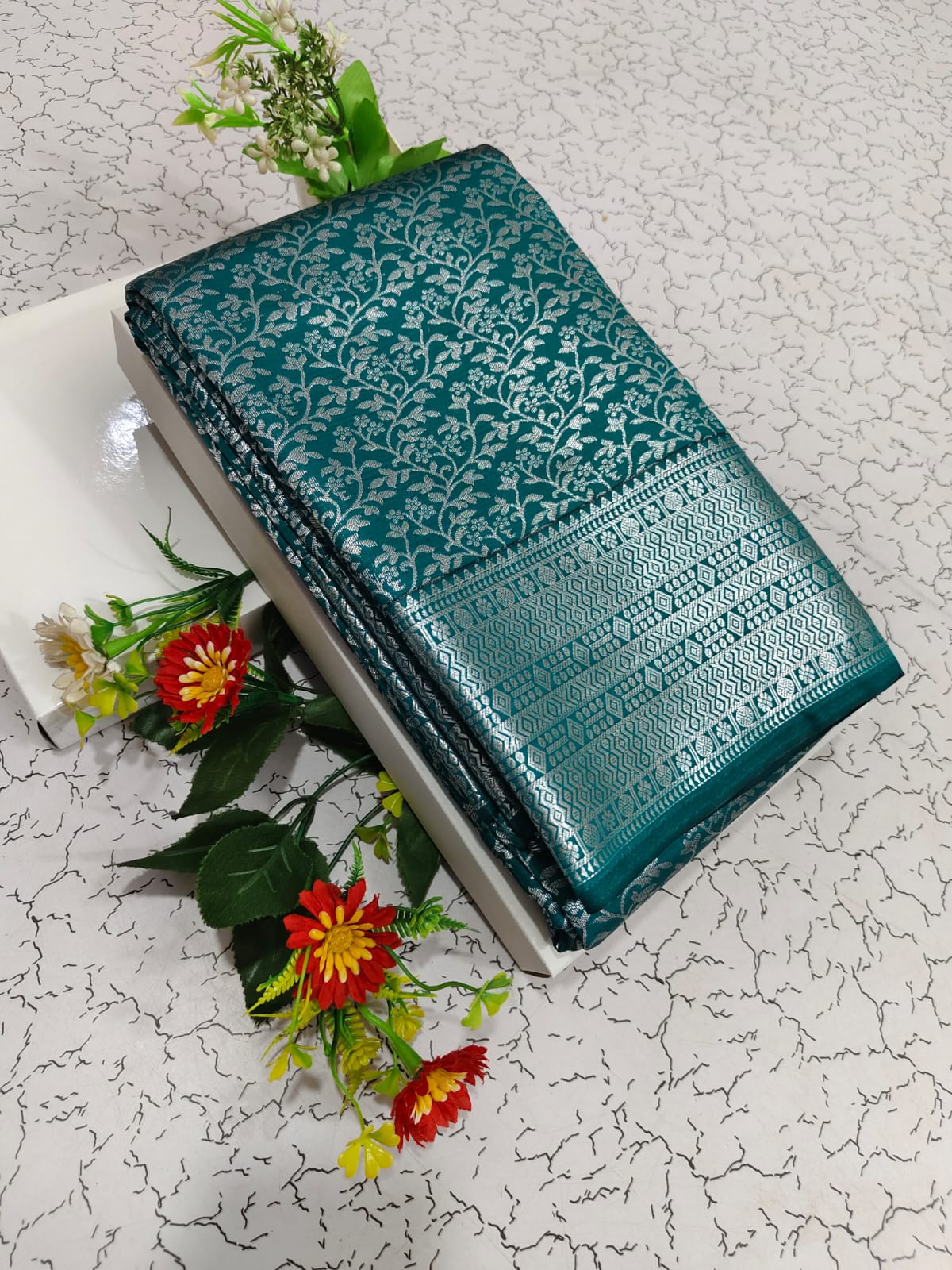 Samunthiruka Silks